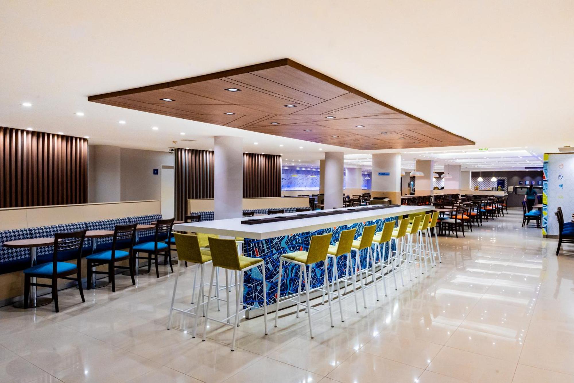 Holiday Inn Express Rosario By Ihg Eksteriør billede