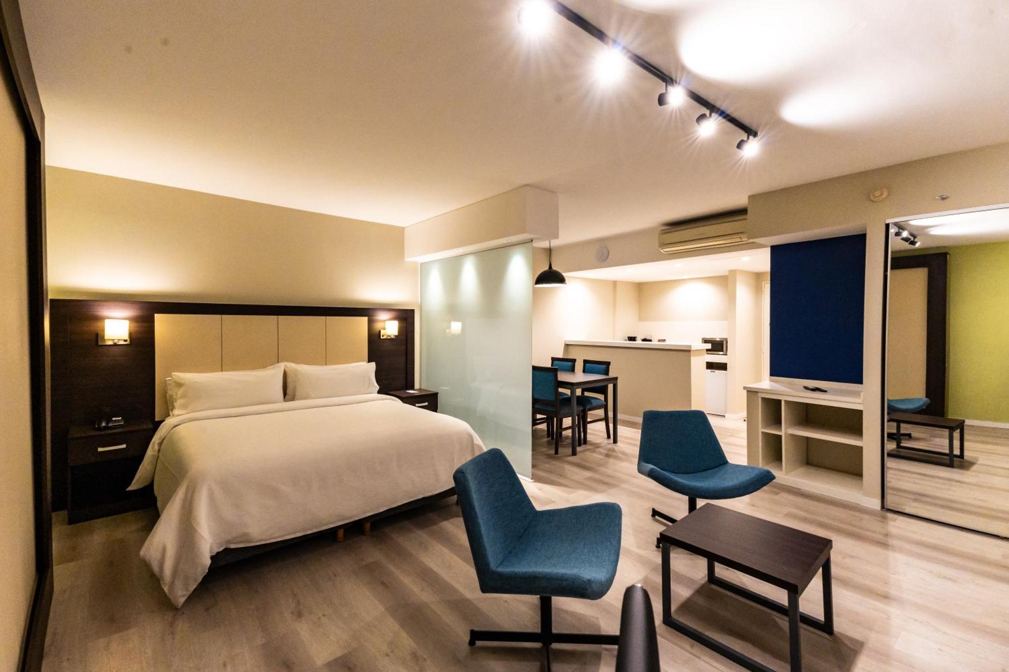 Holiday Inn Express Rosario By Ihg Eksteriør billede