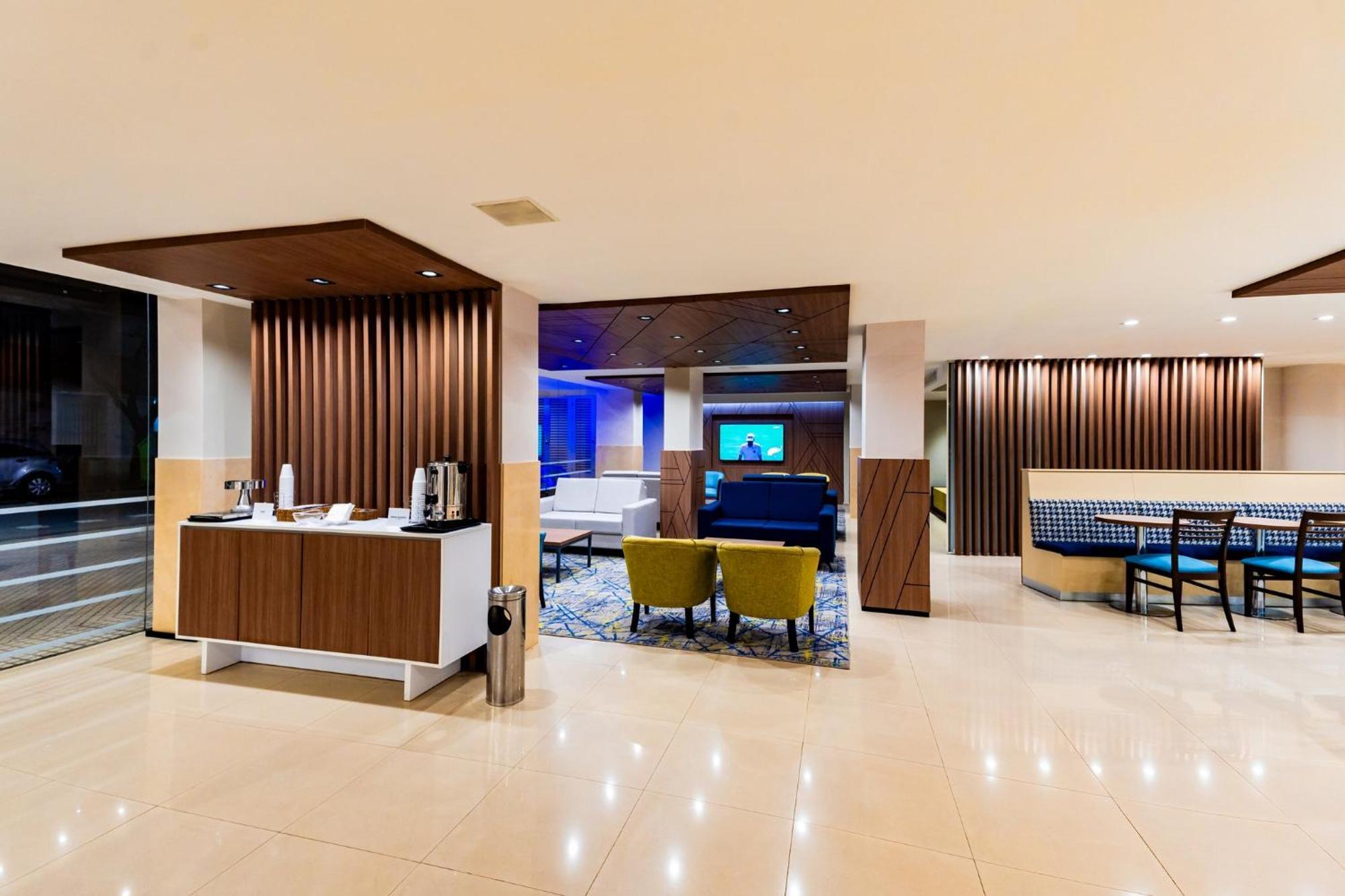 Holiday Inn Express Rosario By Ihg Eksteriør billede